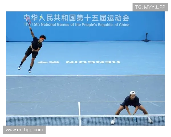 西安网球队在精英赛中的灵活性展现与战术分析