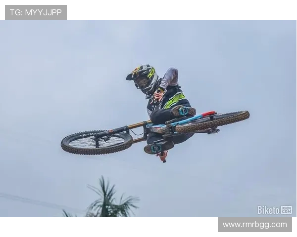 赛后复盘广州极限运动队与成都极限运动队的战术意识与团队协作分析